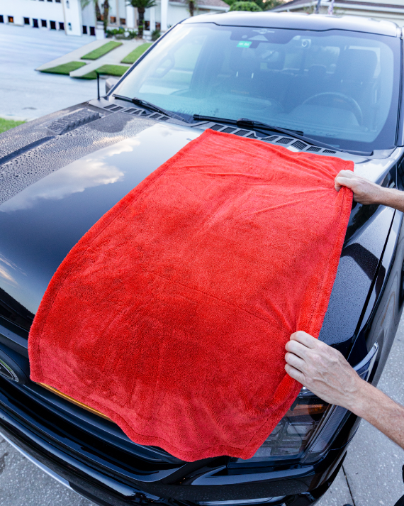 Twisted Loop Drying Towel for Fast, Streak-Free Drying